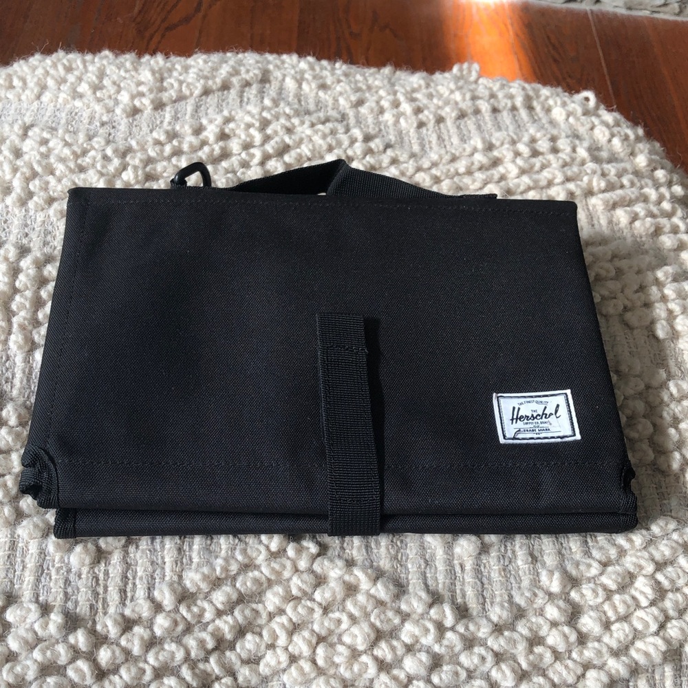 Herschel Supply Co.  Settlement Backpack | Diaper Bag - 24L - Picture 2 of 12